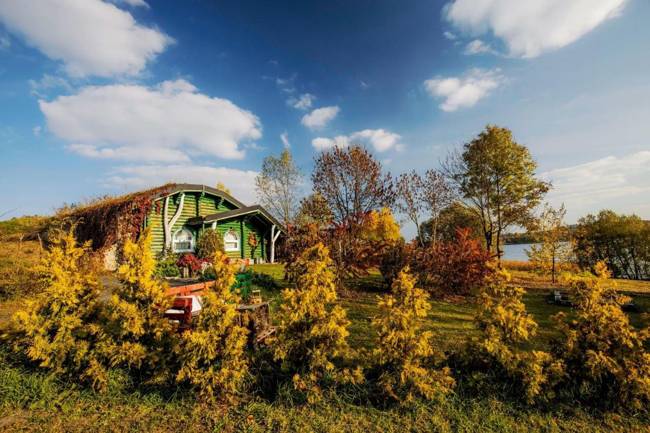 Country House Domik V Derevne Markovtsy  Exteriör bild