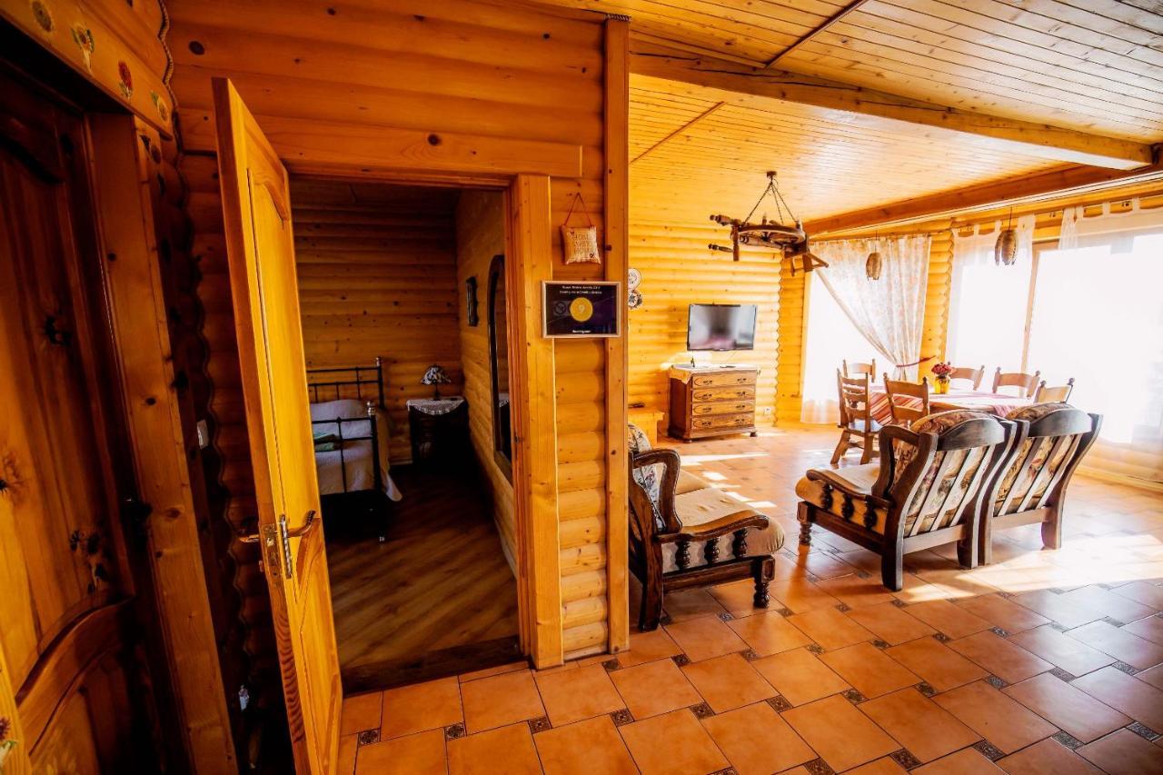 Country House Domik V Derevne Markovtsy  Exteriör bild
